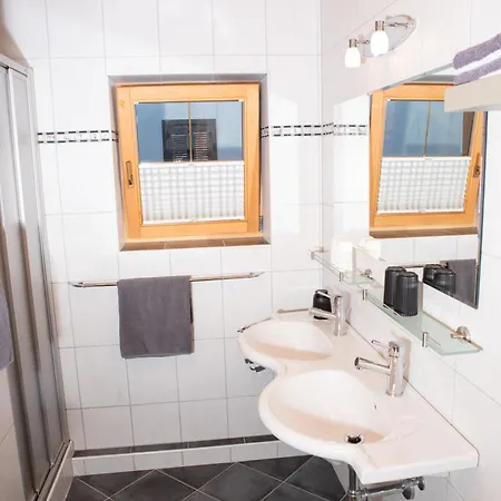 Apartment Ambiente