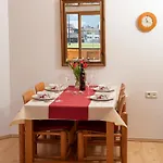 Ambiente דירה *